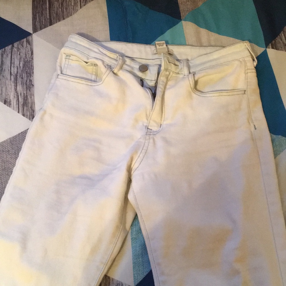 Light blue high waisted jeans